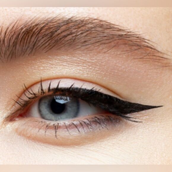 WINGME COSMETICS Little Liquid Liner New in Box - Picture 2 of 4